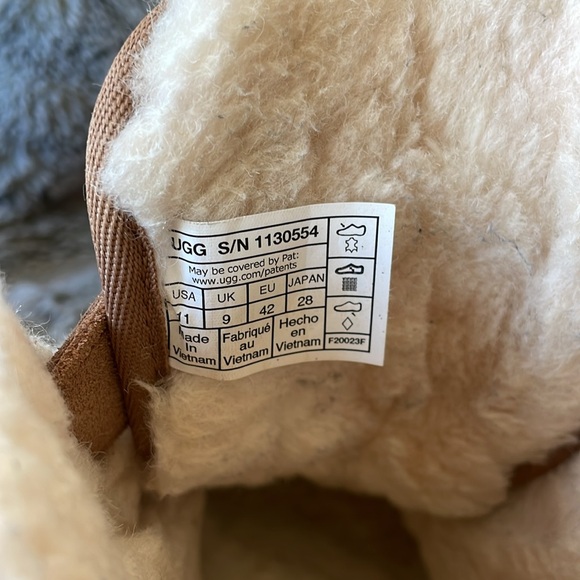 Womens UGG® Neumel Platform Bootie - Chestnut size 11 - Picture 13 of 15